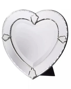 Venetian Heart Shaped Bevelled Decorative Table or Wall Bedroom Mirror - Picture 1 of 3