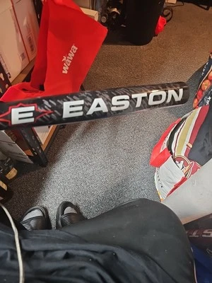 Bate de softbol Easton Hammer SK5 2 1/4" barril 34 pulgadas 28 oz NSA ISA necesita agarre Foto 1 de 4