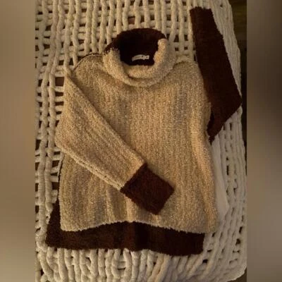 NUEVO SIN ETIQUETAS Exuberante mezcla de lana bloques de color capucha difusa cuello alto S Foto 1 de 4