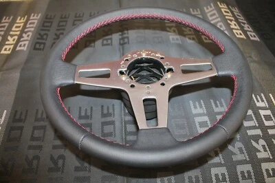 LENKRAD VW SCIROCCO SPUCKNAPF  LEDERLENKRAD NEU BEZIEHEN LANGENHAGEN - Bild 1 von 4