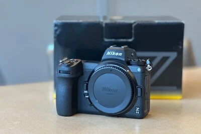 Nikon Z6 II Gehäuse (735 Ausl.) Z6II Inkl. Ausw. MwSt vom Private-Fotografie.nl - Bild 1 von 4