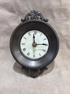 Brass Look Wall Clock Looks Vintage. Works Great - Picture 1 of 6