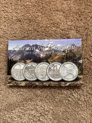 Proof Sets/Uncirculated Set - Image 1 of 4