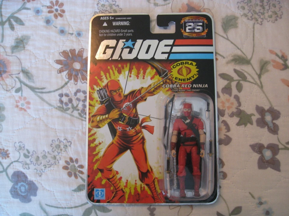 GI JOE 25TH COBRA RED NINJA - Imagem 1 de 2