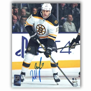 Milan Lucic Boston Bruins Away Autographed 8x10 Photo - Picture 1 of 1