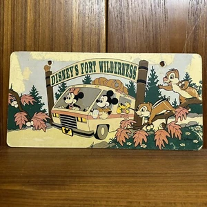 Vntg. FORT WILDERNESS MICKEY MINNIE RV PLASTIC SIGN DISNEY Used - Picture 1 of 6