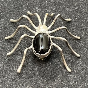 Large Vintage Navajo Silver Spider Black Onyx Pin Brooch - Picture 1 of 2