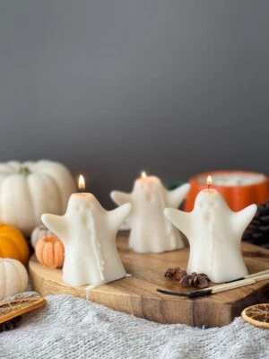 Halloween candle - Image 1 of 3
