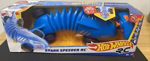 Hot Wheels RC Toy Car Remote-Control Shark Speeder - Picture 1 of 4