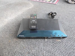 Sony BDP-S3100 Blu-ray Player With Built-in Wifi & Remote Control - Picture 1 of 5