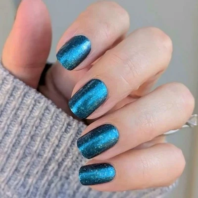 Conjunto de caixa de assinatura Color Street London Topázio - Imagem 1 de 4