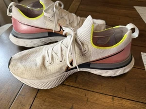 Nike React Infinity Run Hombres Talla 13 Tinte Platino Rosa Explosión Flyknit Zapatos para Correr - Imagen 1 de 10