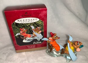 New 1997 Hallmark Disney Cinderella Gus & Jaq Mice With Glass Slipper Ornament - Picture 1 of 16