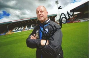 FOTO RETRATO 6x4 firmada por Keith Hill de ROCHDALE: + CERTIFICADO DE AUTENTICIDAD - Imagen 1 de 1