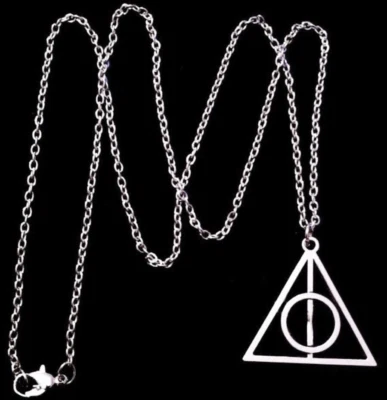 Collana Acciaio Lunga HARRY POTTER con triangolo Argento DONI DELLA MORTE Donna - Immagine 1 di 4