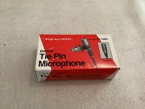 REALISTIC ELECTRET TIE PIN MICROPHONE - Picture 1 of 8