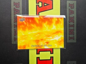 2017 Upper Deck Goodwin Champions Wonders of the Universe 3-D Surface of the Sun - Picture 1 of 2