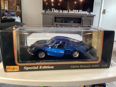 Carro de colecionador Maisto Special Edition 1971 Alpine Renault 1600S azul 1:18 - Imagem 1 de 2