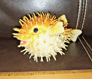 Pesce puffer vintage Sea World Orlando arancione plastica morbida - 5 pollici - Squishy - Foto 1 di 1