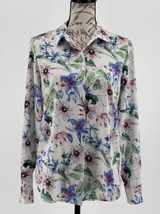 H&M Blouse NWOT White Floral Collared Button Up Top Size 4 Small - Picture 1 of 8