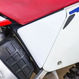 White Air Box Guards 2002-2007 Honda CR250 Gloss Airbox Graphic Decal CR 250 - Foto 1 di 3