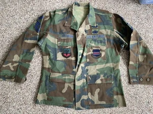 USAF Badged WOODLAND BDU SHIRT Medium Patches Technical Sergeant Combat Command - Picture 1 of 9