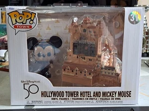 Funko Pop - Walt Disney World 50th Hollywood Tower Hotel With Mickey Mouse - Picture 1 of 5