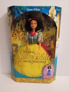 1992 Mattel, Disney's Snow White & The Seven Dwarfs, Snow White, NIB - Imagen 1 de 2