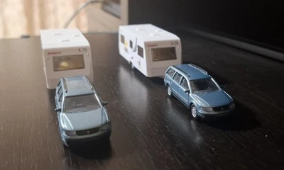 Wiking 1:87 0630135 VW Passat B5 (Typ 3B)   mit Wohnwagen Dethleffs - TOP - Bild 1 von 4