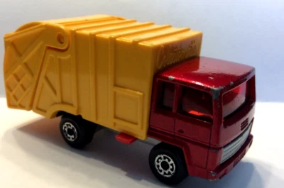 Vintage 1979 Matchbox No 36 Superfast Garbage Truck Lesney England - - Image 1 of 3