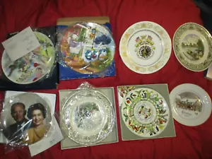 8 X   COMMEMORATIVE PLATES ROYALTY DISNEY ANGLING   COALPORT wedgwood masons - Picture 1 of 3