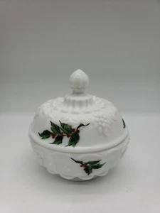WESTMORELAND WHITE MILK GLASS HOLLY & BERRIES COVERED THUMBPRINT CANDY DISH - Picture 1 of 8