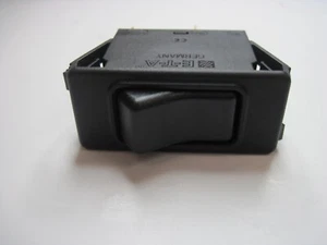 3120-F311-P7T1-W01X ETA 2A,AC240V,DC50V SWITCH - Picture 1 of 3