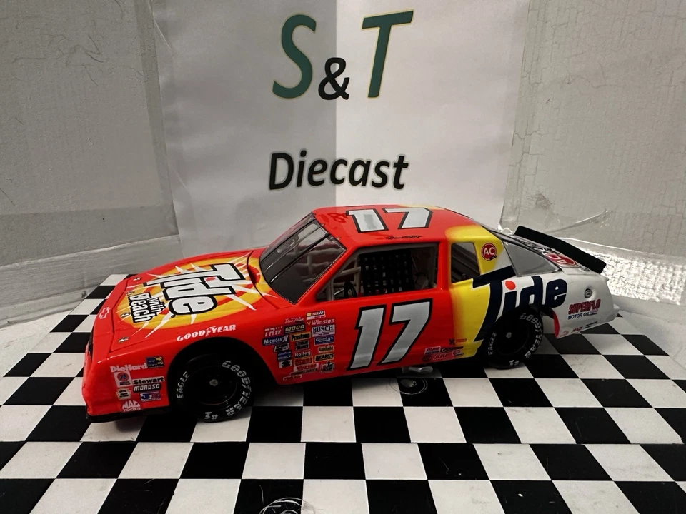 Darrell Waltrip #17 1989 Tide Chevrolet 1/24 Daytona 500 Win esquema de pintura Foto 1 de 4
