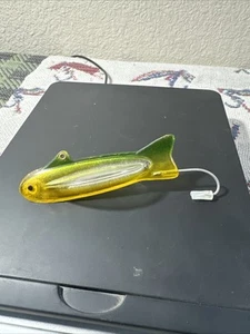 Vintage 3-1/2 Inch Trav-L-Lure Fishing Lure Glide Bait - Picture 1 of 3