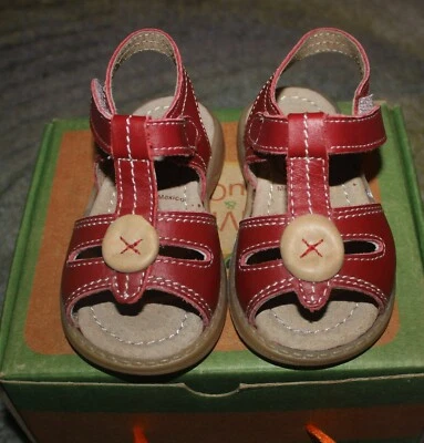 LIVIE & LUCA Shoes Sandals Olive Red - Size 4 - NEW IN BOX - Image 1 of 4