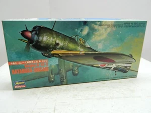 Hasegawa 1:72 Nakajima Ki-43-II Hayabusa (Oscar) Japanese Army Fighter Box 501 - Picture 1 of 7