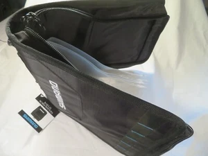 Shimano Worm Binder, 5 Sleeves, 1 Zip Pouch, Brand New, Never Used! #6613 - Picture 1 of 1