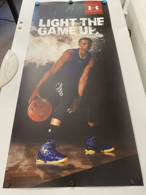 斯蒂芬·库里 2015 年宣传灯盒海报 罕见 20 英寸 x 44 英寸 真棒! SC Two运动鞋 — 第 1/4 张图片