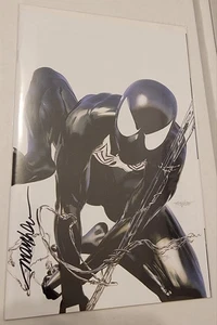 AMAZING SPIDER-MAN #1 Black Suit VIRGIN VARIANT SIGNED BY MIKE MAYHEW W/ COA.  - Picture 1 of 2