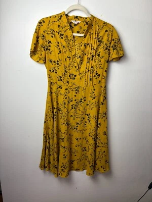 Vestido midi plissado feminino Nanette Lepore tamanho 2 amarelo floral gola V manga curta - Imagem 1 de 4