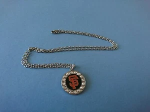 SAN FRANCISCO GIANTS MLB LISCENSED NECKLACE WITH LOGO CHARM "BRAND NEW & SEALED" - Picture 1 of 5