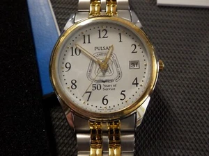Vintage United Brotherhood Of Carpenters And Joiners of America 50 YEAR WATCH - Picture 1 of 7