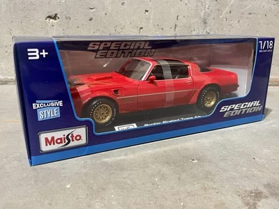 TODO NUEVO Rojo Pontiac Firebird Trans AM 1/18 Escala Maisto Edición Especial ¡Raro!! Foto 1 de 4