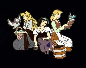 Cinderella, Aurora Briar Rose, Snow White In Rags Fantasy Jumbo Pin, LE - Picture 1 of 2