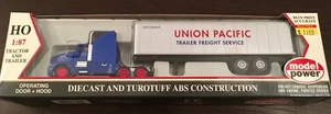 1:64 KENWORTH UNION PACIFIC scala HO NUOVO - Foto 1 di 3