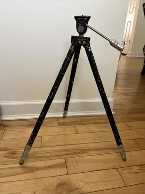 Vintage Quick Set Tripod Junior Light Weight Metal Made In Chicago USA 55” Tall - Image 1 of 4