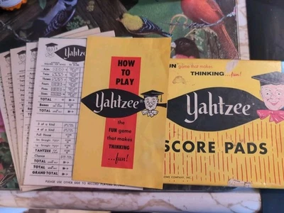Vintage YAHTZEE Score Pads Sheets Lowe USA Replacement 5 Pads And Instructions  - Image 1 of 4