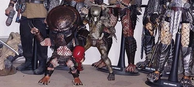 Figura Suelta Completa Mezco Designer Series MDS PREDATOR 2 CITY HUNTER Foto 1 de 4