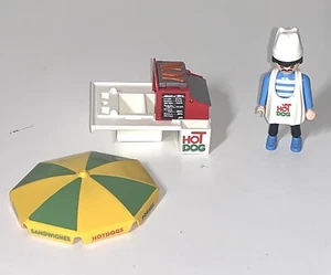Playmobil #3848 Vtg 1996 Hot Dog Stand Cart & Vendor Figure - Picture 1 of 7